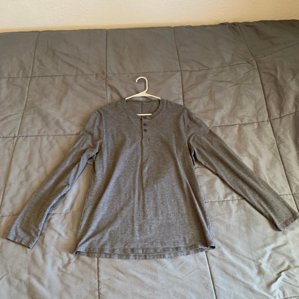 Lululemon Men's Casual Grey Henley T